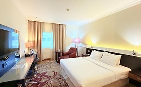 Excelsior Hotel Downtown